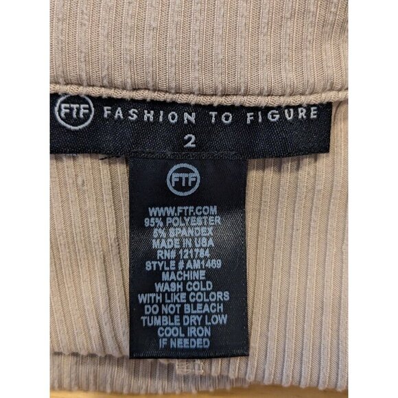 Fashion To Figure Womens Bodysuit Plus 2X Beige Long Sleeve Collar V Neck Ribbed - Picture 3 of 4